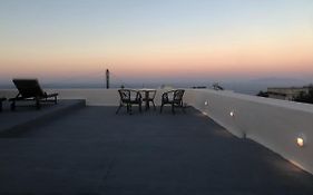 Amaryllis Suites Santorini
