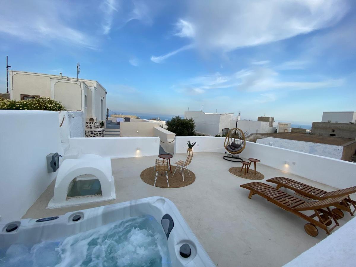 Amaryllis Suites Santorini Fira  Exterior photo
